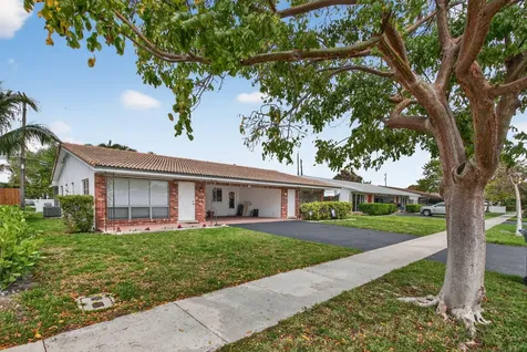 371 SE 1st Avenue Pompano Beach FL 33060