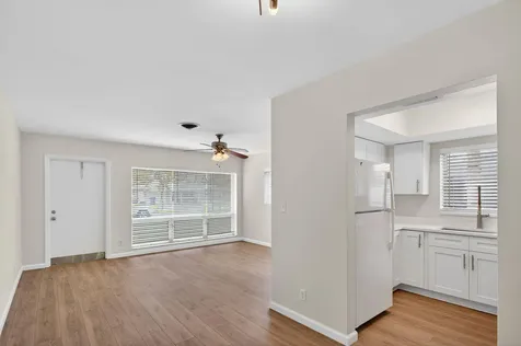 371 SE 1st Avenue Pompano Beach FL 33060