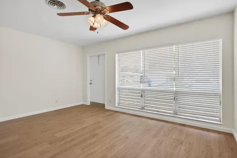 371 SE 1st Avenue Pompano Beach FL 33060