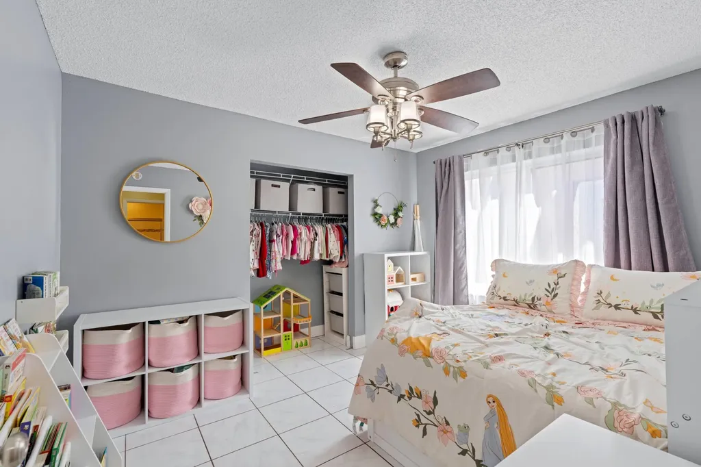 8584 Shawe Way Boca Raton FL 33433