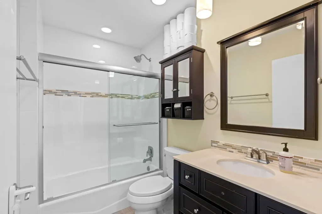 8584 Shawe Way Boca Raton FL 33433