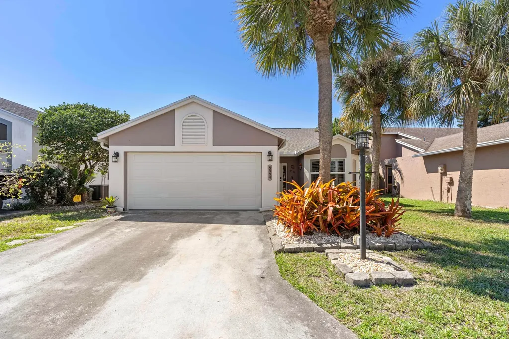 8584 Shawe Way Boca Raton FL 33433