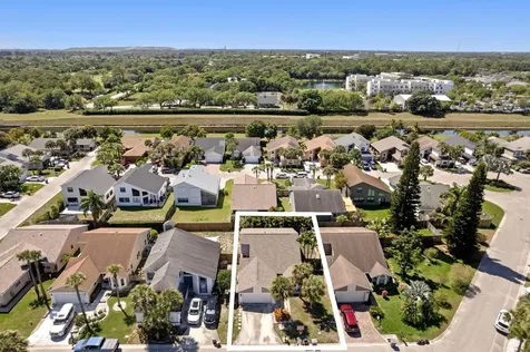 8584 Shawe Way Boca Raton FL 33433