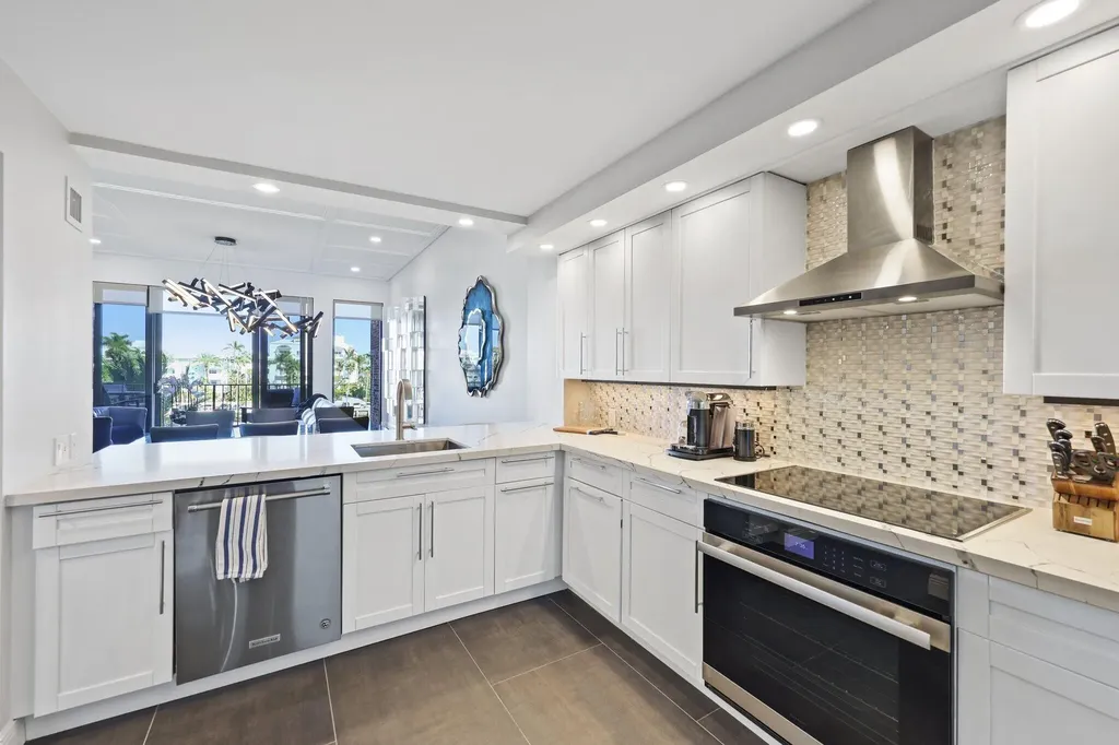 1800 S Ocean Drive Fort Lauderdale FL 33316