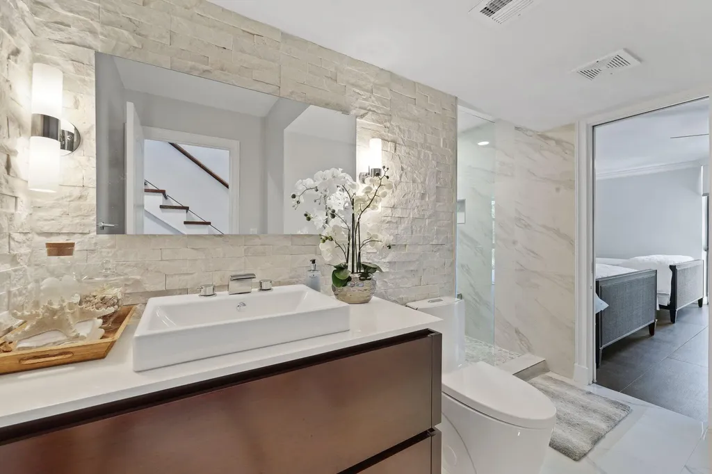 1800 S Ocean Drive Fort Lauderdale FL 33316
