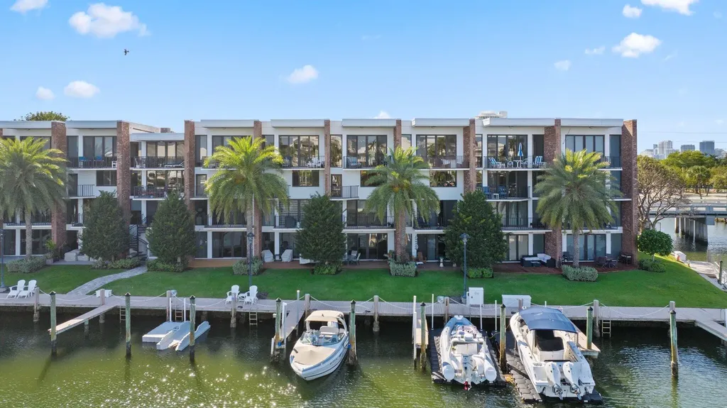 1800 S Ocean Drive Fort Lauderdale FL 33316