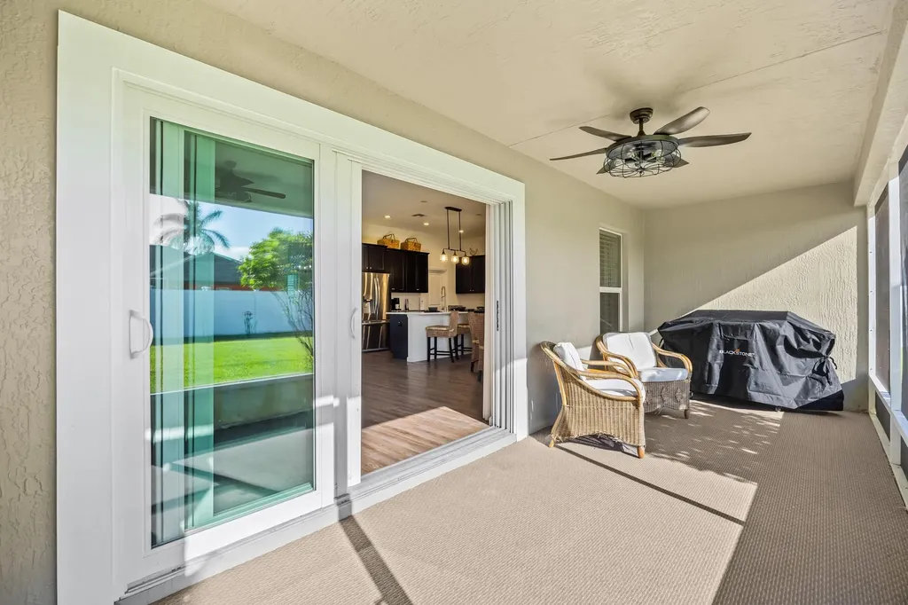 1843 SW Hudson Street Port St Lucie FL 34953