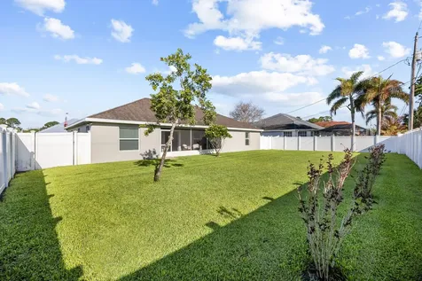 1843 SW Hudson Street Port St Lucie FL 34953