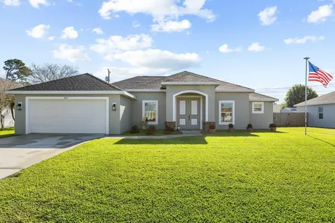 1843 SW Hudson Street Port St Lucie FL 34953