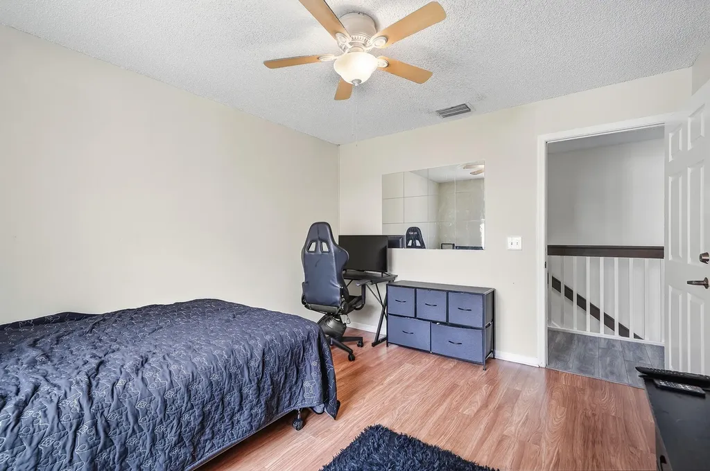 9378 NW 8th Circle Plantation FL 33324