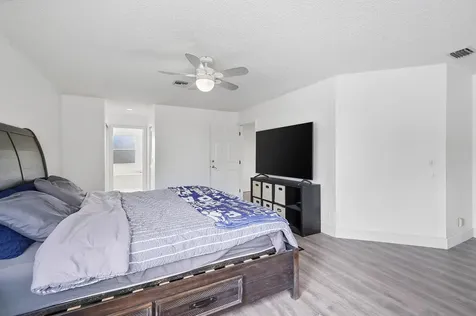 9378 NW 8th Circle Plantation FL 33324