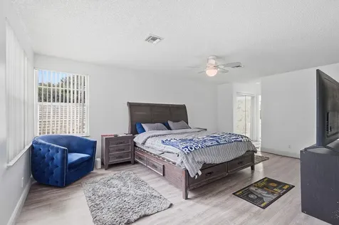 9378 NW 8th Circle Plantation FL 33324