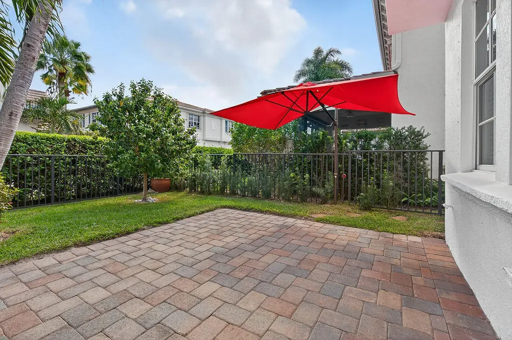 318 September Street Palm Beach Gardens FL 33410
