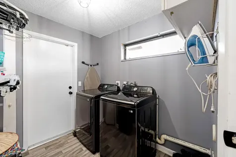 6840 W Wedgewood Avenue Davie FL 33331
