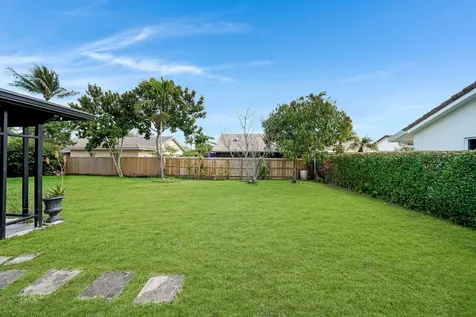 6840 W Wedgewood Avenue Davie FL 33331