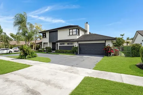 6840 W Wedgewood Avenue Davie FL 33331