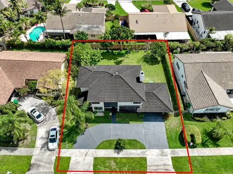 6840 W Wedgewood Avenue Davie FL 33331