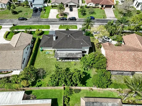 6840 W Wedgewood Avenue Davie FL 33331