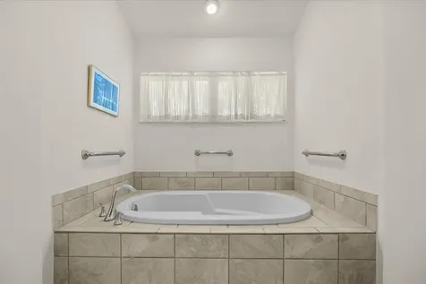 340 SE Saint Lucie Boulevard Stuart FL 34996
