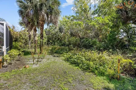 340 SE Saint Lucie Boulevard Stuart FL 34996
