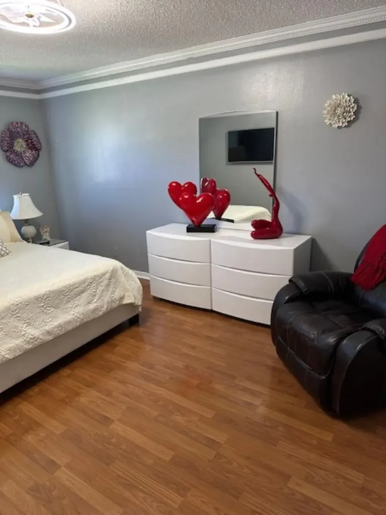 6768 N 10th Avenue Avenue N Lake Worth FL 33467