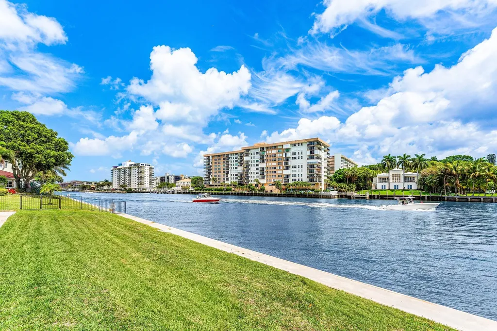 3100 NE 48th Court Lighthouse Point FL 33064