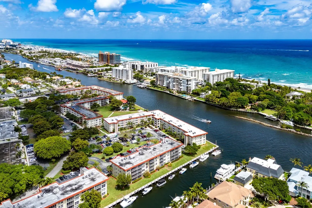 3100 NE 48th Court Lighthouse Point FL 33064