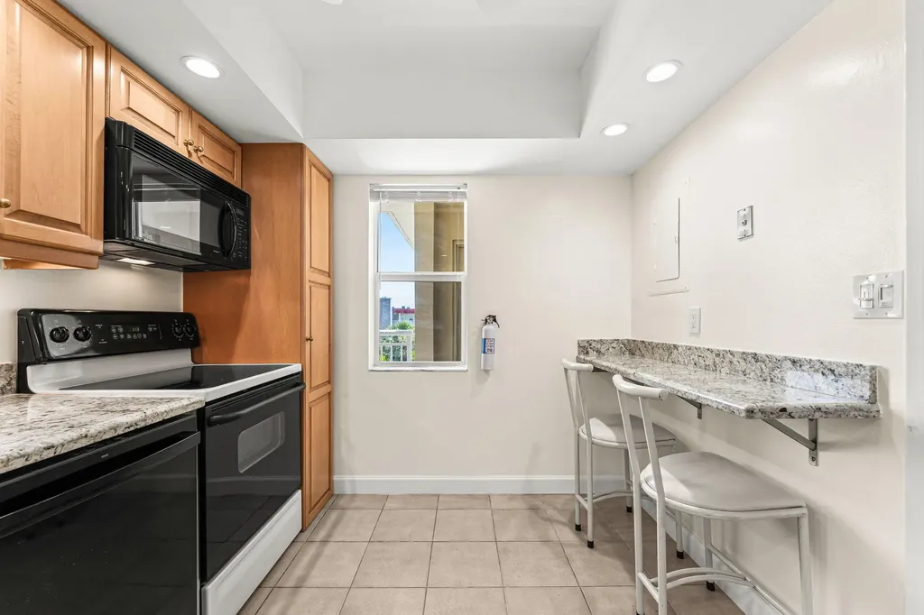 3100 NE 48th Court Lighthouse Point FL 33064