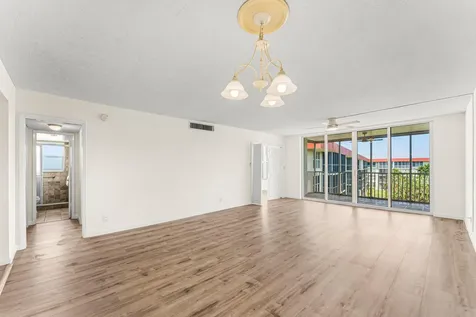 3100 NE 48th Court Lighthouse Point FL 33064
