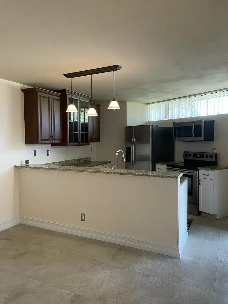 22976 Oxford Place Boca Raton FL 33433