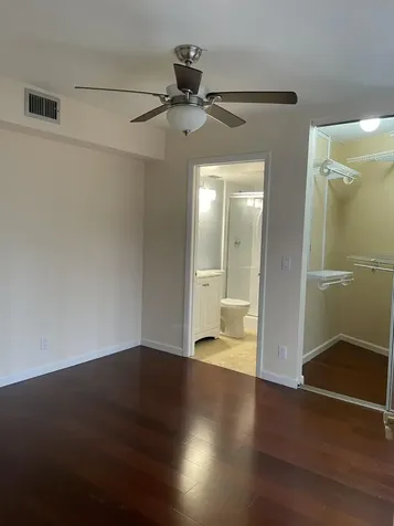 22976 Oxford Place Boca Raton FL 33433