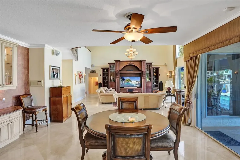 2875 NE 25th Court Fort Lauderdale FL 33305
