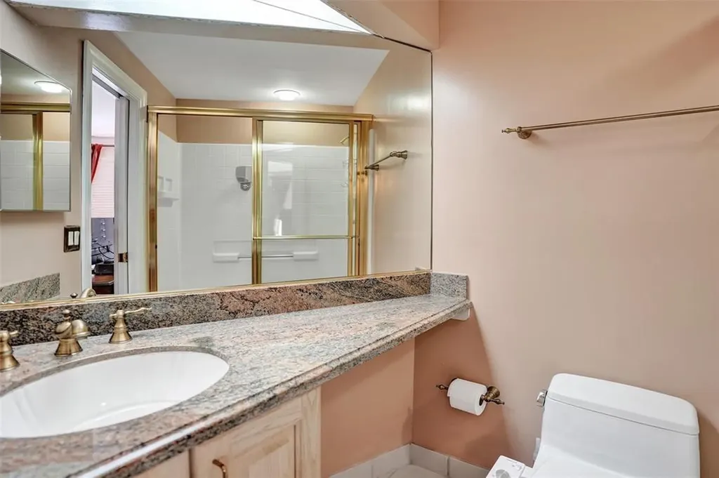 2875 NE 25th Court Fort Lauderdale FL 33305