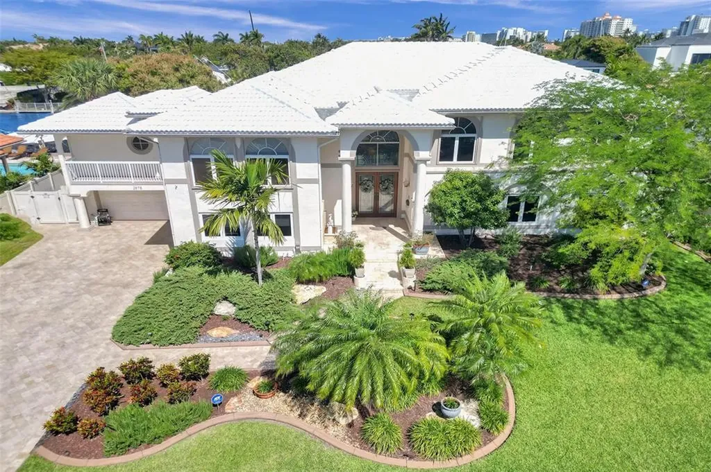 2875 NE 25th Court Fort Lauderdale FL 33305
