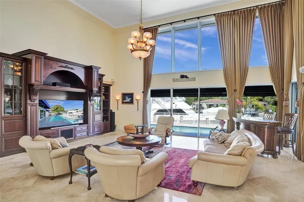 2875 NE 25th Court Fort Lauderdale FL 33305