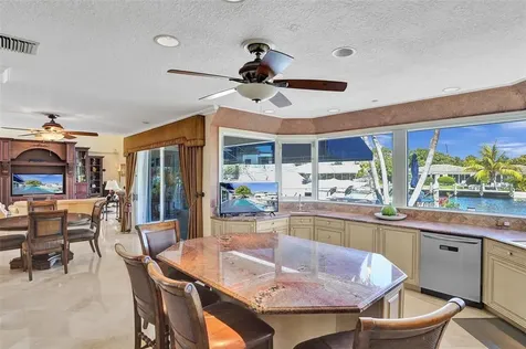2875 NE 25th Court Fort Lauderdale FL 33305