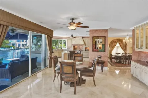 2875 NE 25th Court Fort Lauderdale FL 33305