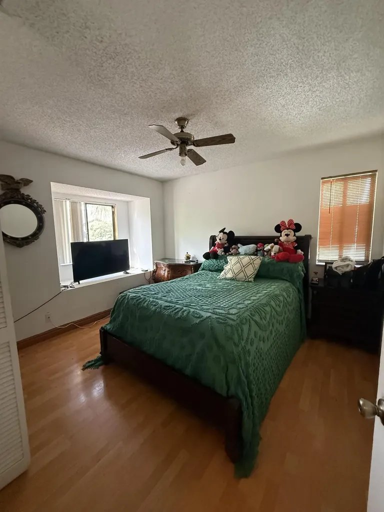 10547 NW 10th Street Plantation FL 33322