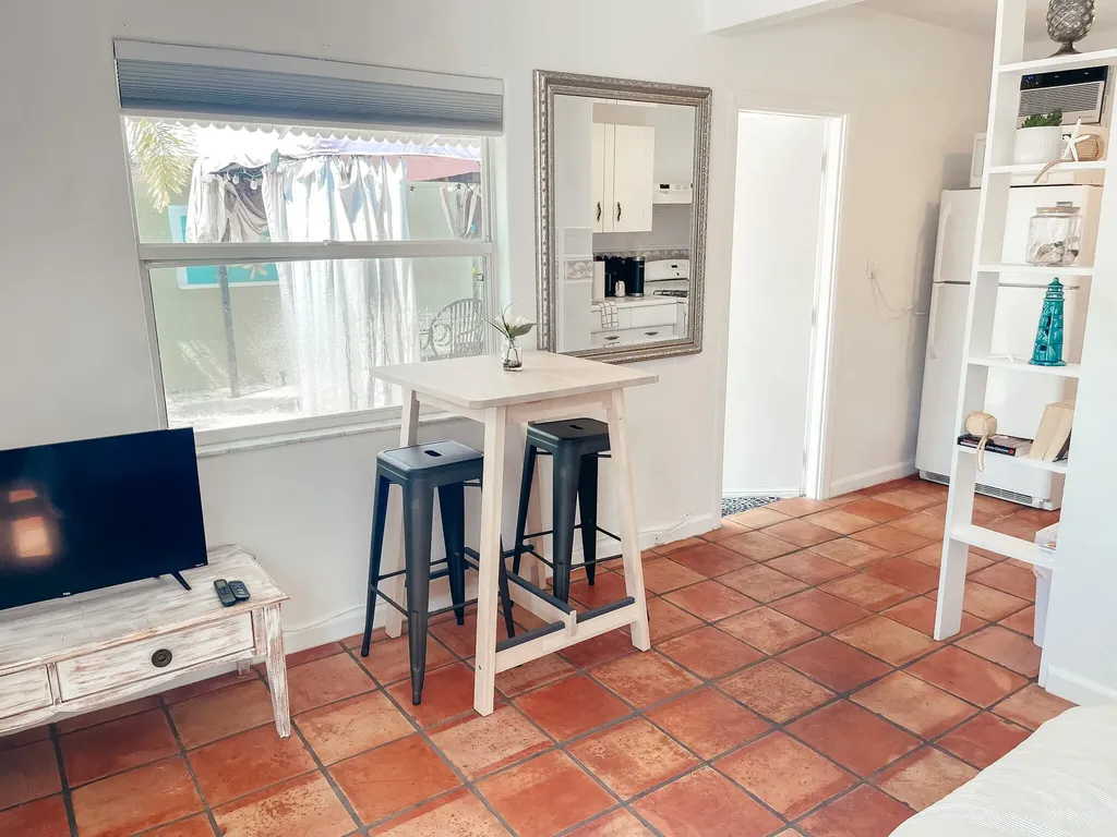 516 3rd Avenue S Lake Worth Beach FL 33460