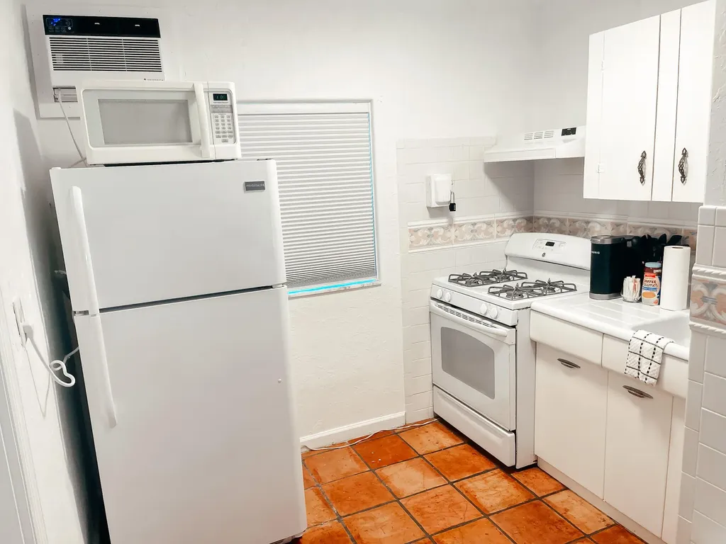 516 3rd Avenue S Lake Worth Beach FL 33460