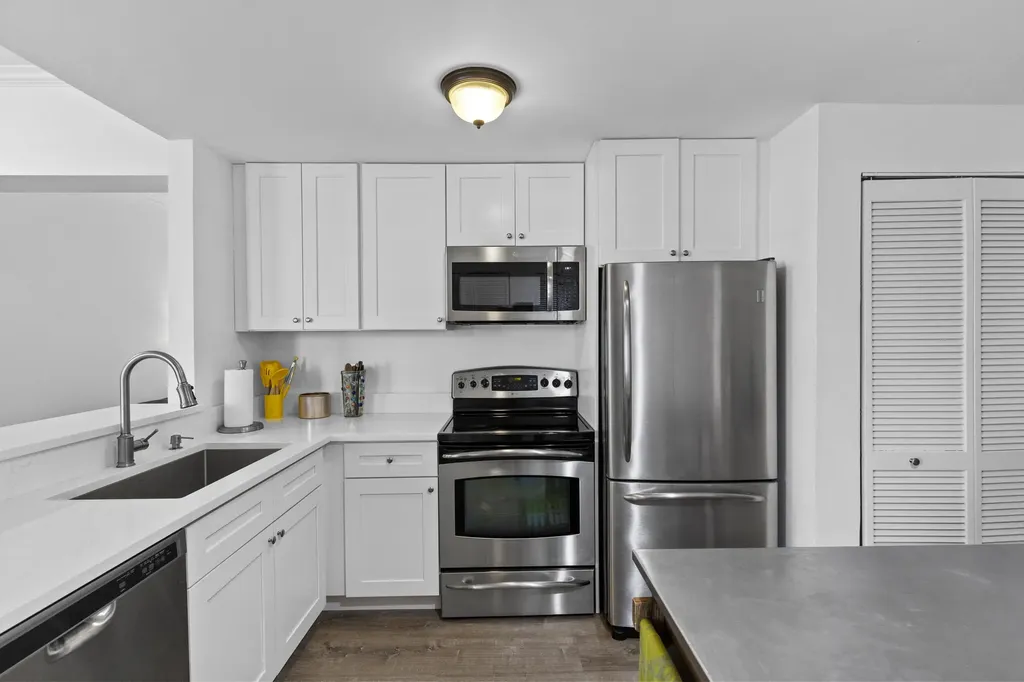 255 Evernia Street West Palm Beach FL 33401