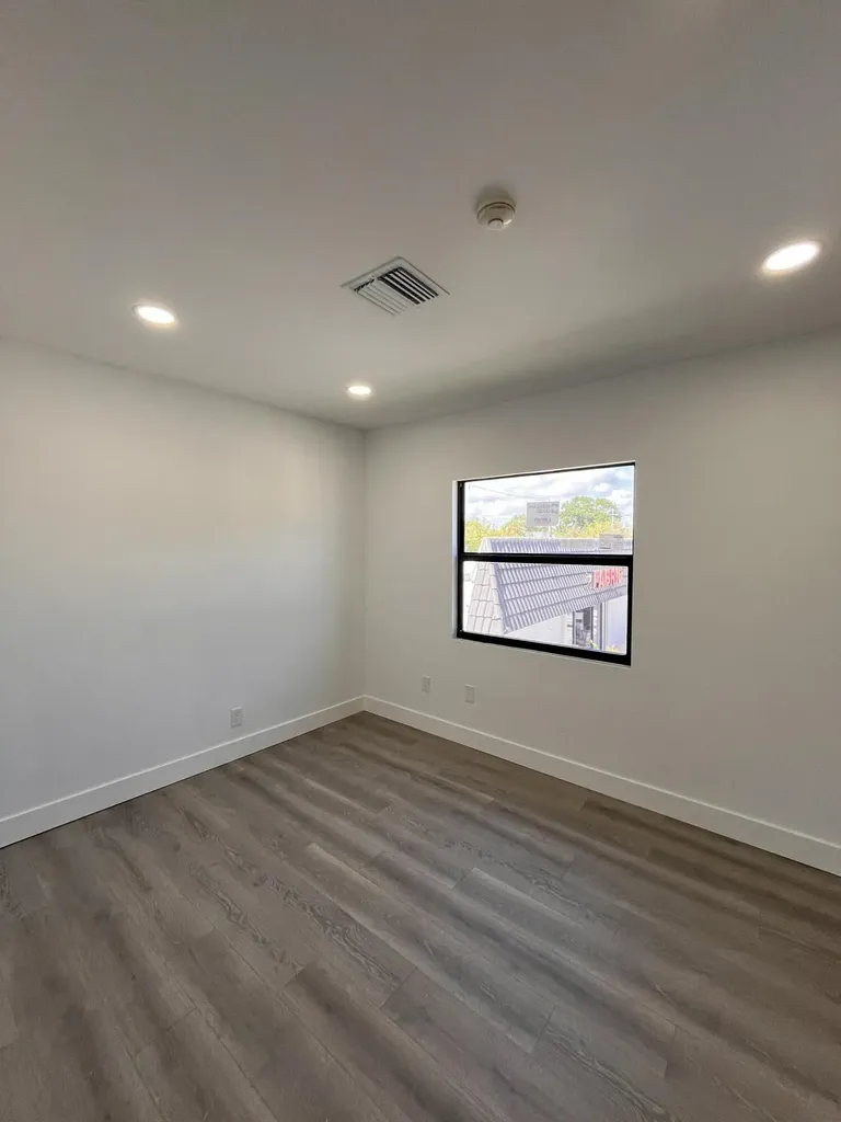 900 Federal Highway Riviera Beach FL