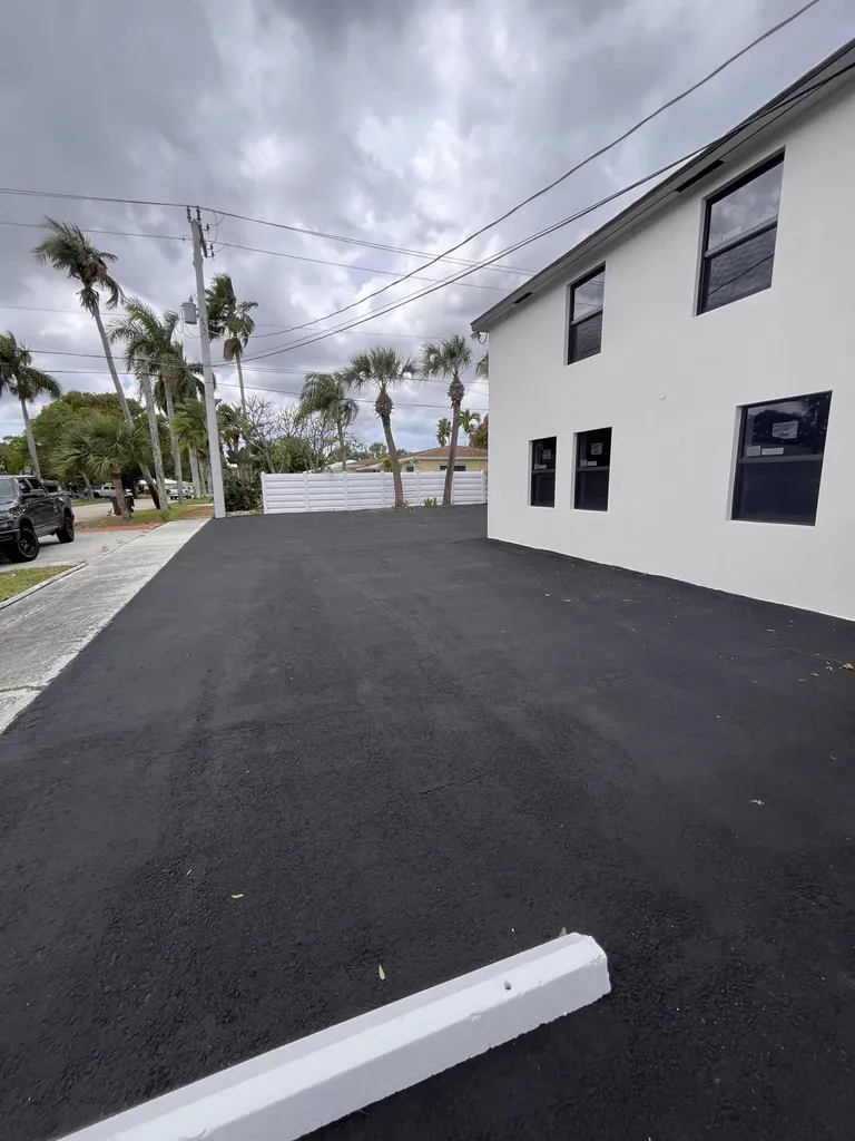 900 Federal Highway Riviera Beach FL