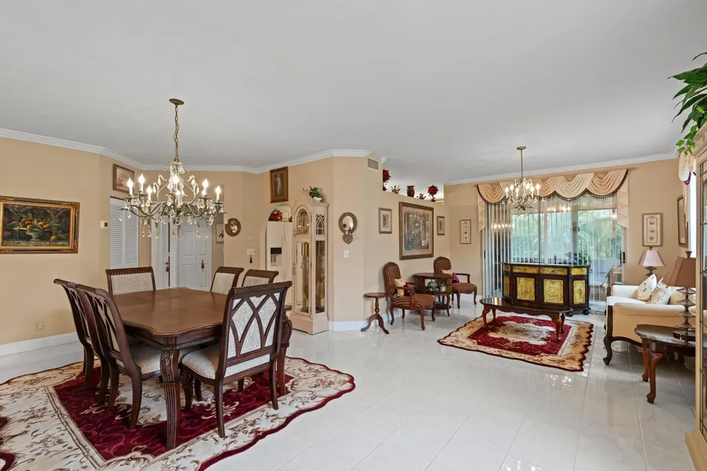 8550 Via Romana Boca Raton FL 33496