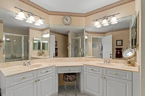 8550 Via Romana Boca Raton FL 33496