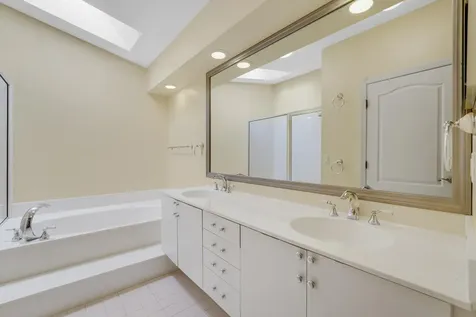 27 Via Del Corso Palm Beach Gardens FL 33418