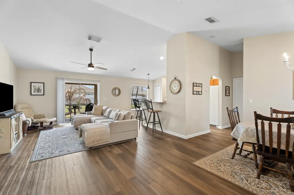 400 SW Ridgecrest Drive Port St Lucie FL 34953