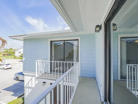 4890 Bethel Creek Drive Vero Beach FL 32963