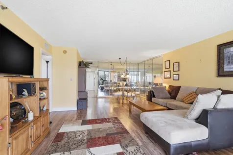 7050 NW 44th Street Lauderhill FL 33319
