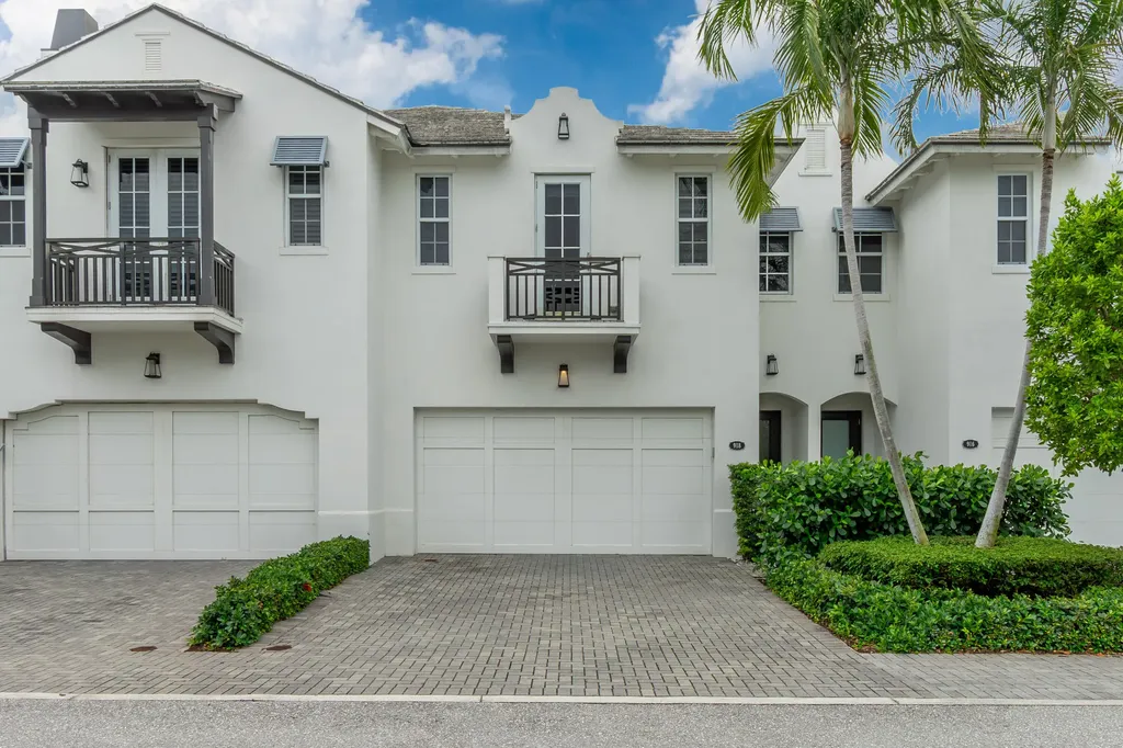 918 St George Boulevard Delray Beach FL 33483
